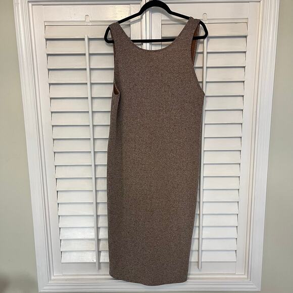 Zara‎ Burnt Orange/Brown Ribbed Midi Dress With Back Detail Size Large - Picture 1 of 6